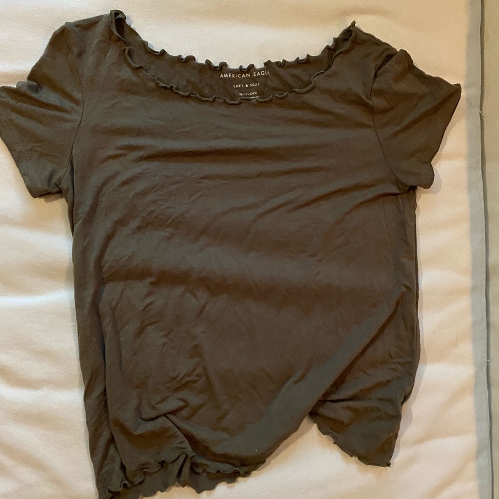 American eagle army green lettuce top